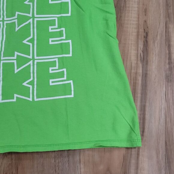 🔺️Nike Bright Green & White Short Sleeve Top Large - Picture 6 of 8